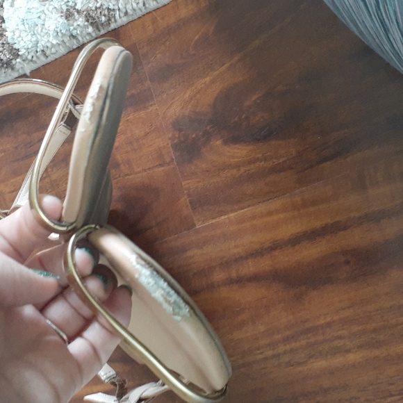 Sandals - Picture 3 of 15